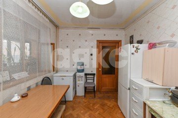 Фото №3: 4-комнатная квартира 100 м² - Ростов-на-Дону, мкр. Нахичевань, ул. Налбандяна, 53-55