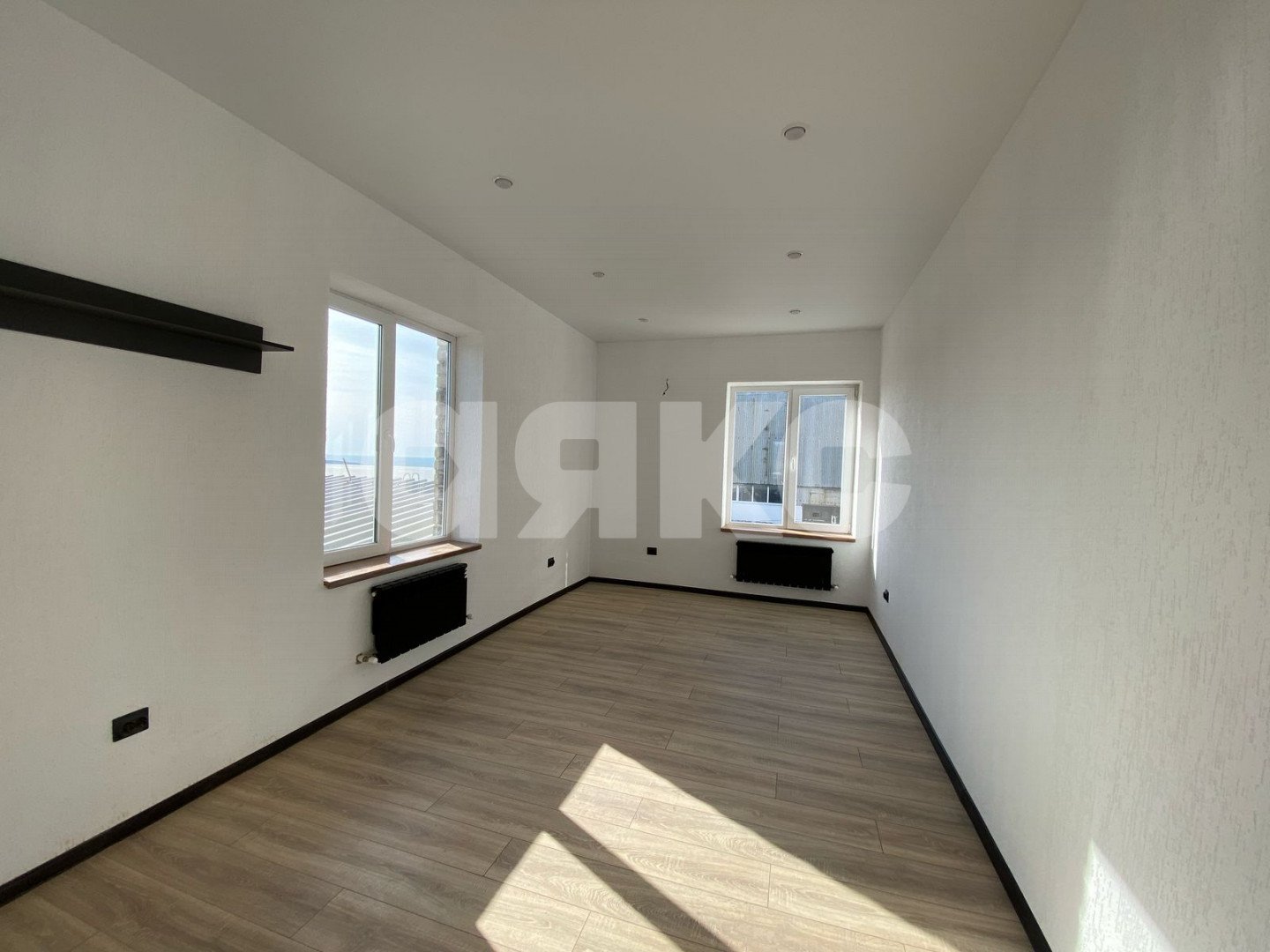 Фото №2: Коммерция 171 м² - Геленджик, ул. Новороссийская, 166Д