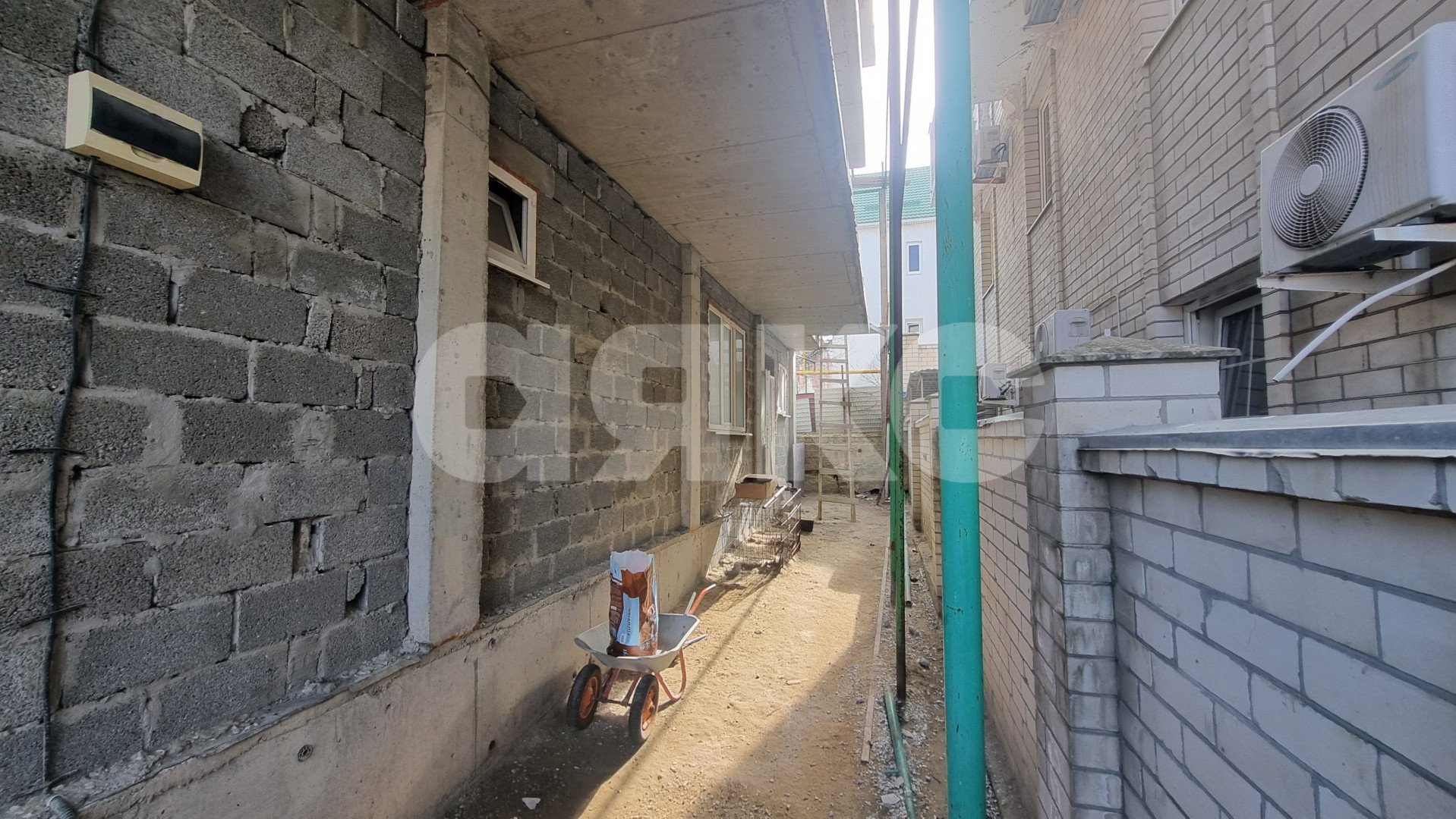 Фото №6: Дом 350 м² + 3 сот. - Геленджик, Магилат, ул. Рублёва, 6А