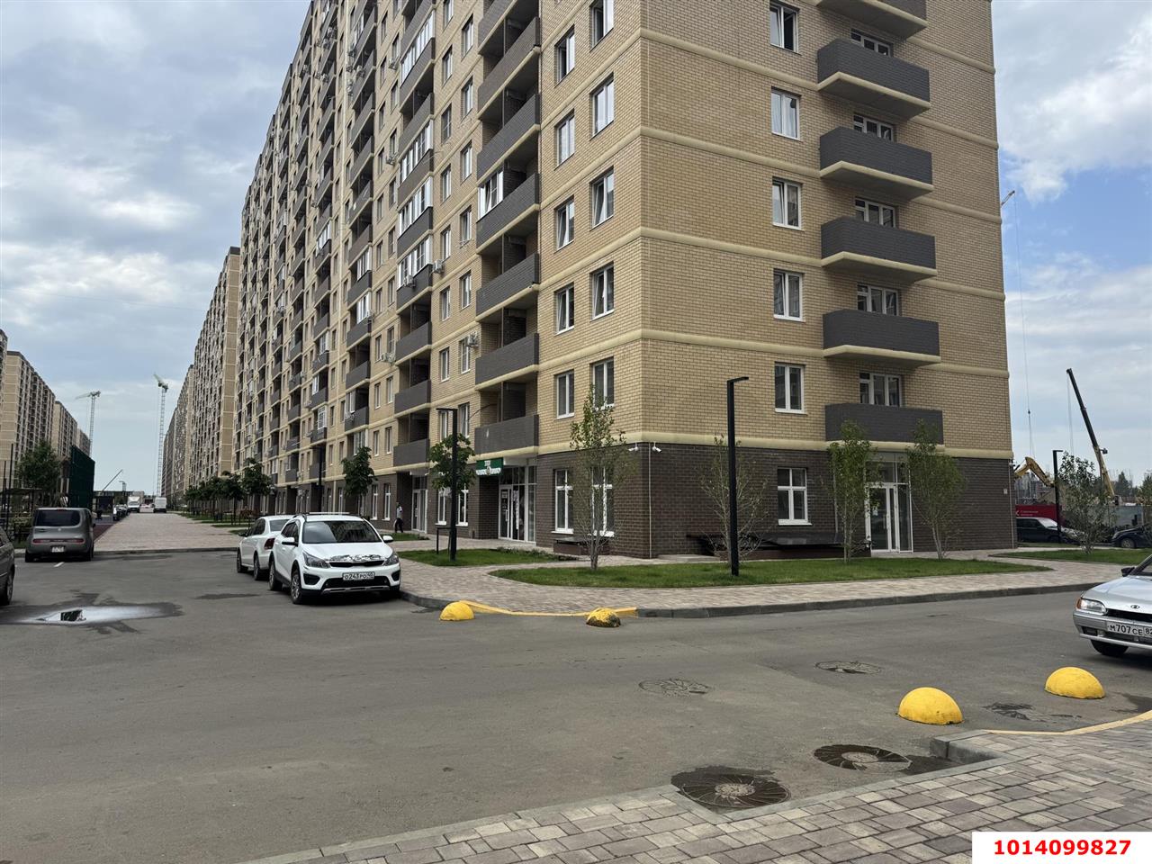 Фото №4: Торговое помещение 45 м² - Краснодар, жилой комплекс Дыхание, ул. Лётчика Позднякова, 2к20