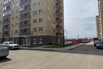 Фото №5: Торговое помещение 45 м² - Краснодар, мкр. жилой комплекс Дыхание, ул. Лётчика Позднякова, 2к20
