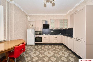 Фото №1: 1-комнатная квартира 80 м² - Краснодар, мкр. Музыкальный, ул. Дементия Красюка, 62