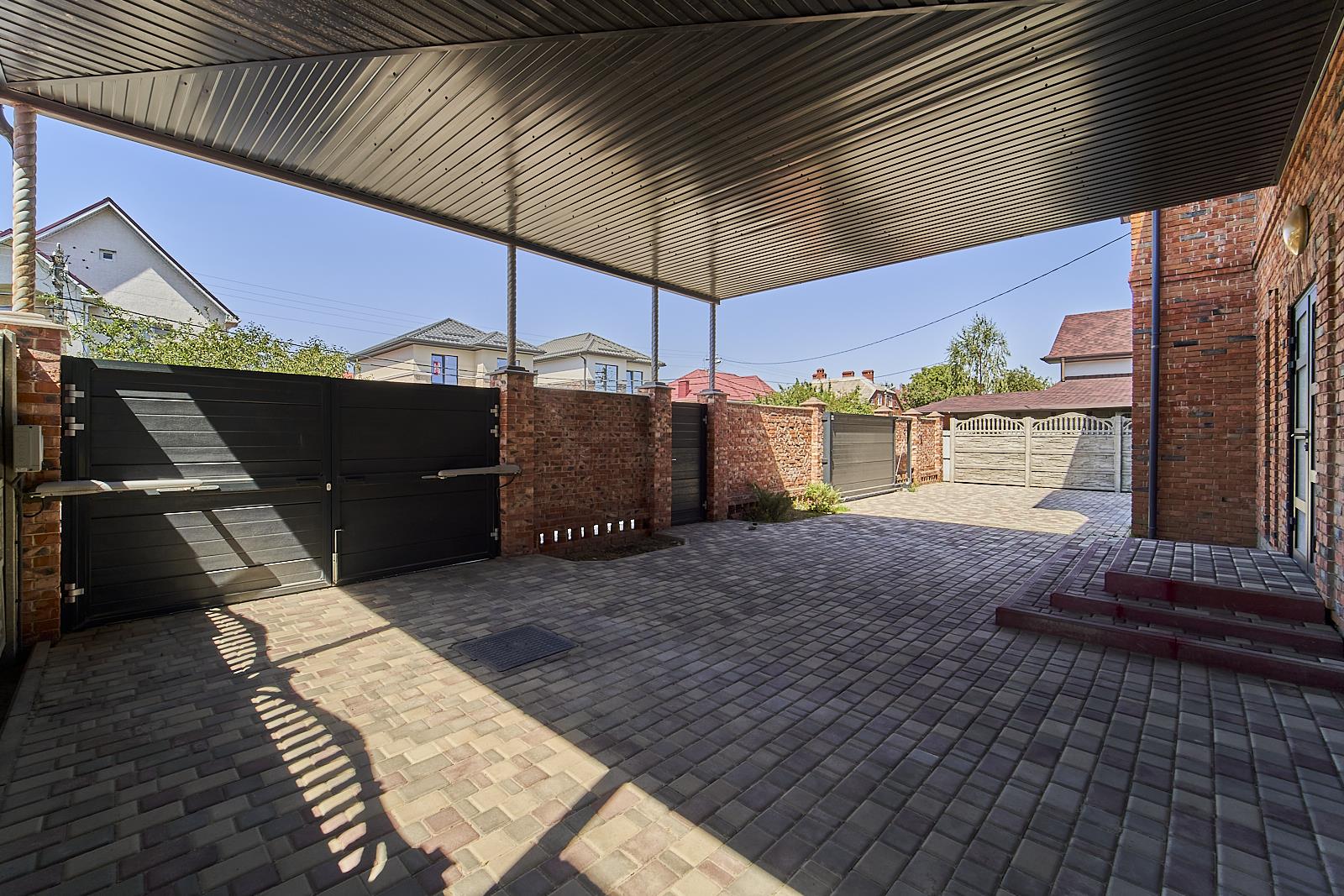 Фото №14: Дом 262 м² + 8 сот. - Краснодар, Прикубанский внутригородской округ, мкр. Сады Калинина, ул. Семёновская, 144