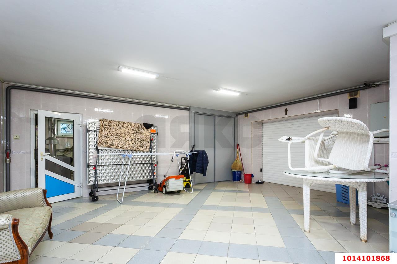 Фото №30: Дом 471 м² + 10 сот. - Краснодар, Новый, ул. Сквозная