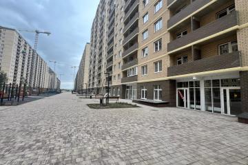 Фото №3: Коммерция 41 м² - Краснодар, мкр. жилой комплекс Дыхание, ул. Лётчика Позднякова, 2к22