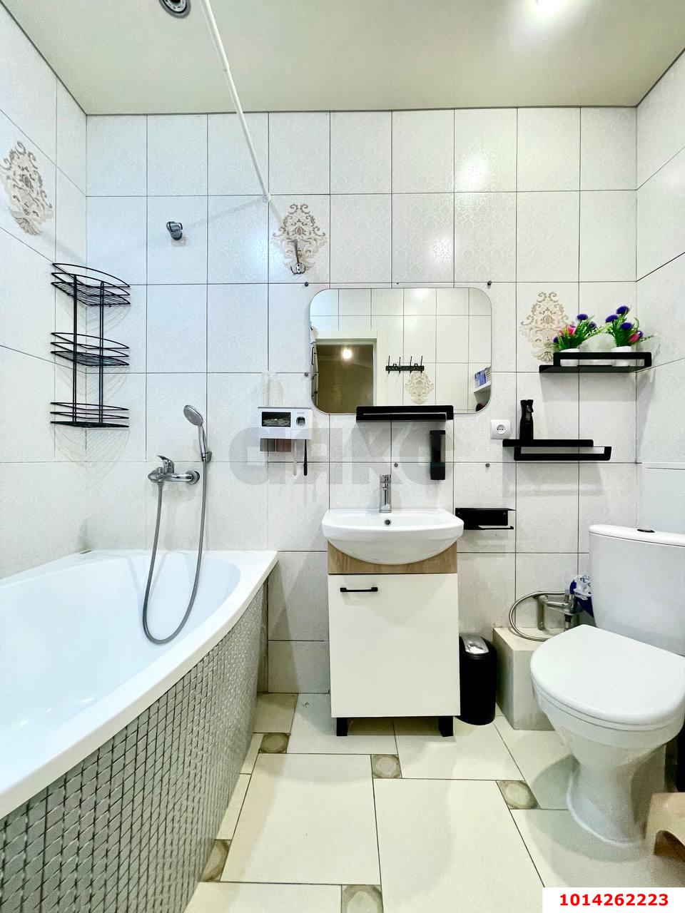 Фото №12: 3-комнатная квартира 60 м² - Краснодар, жилой комплекс Дыхание, ул. Лётчика Позднякова, 2