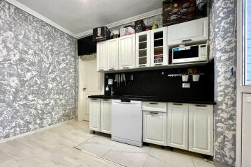 Фото №2: 3-комнатная квартира 53 м² - Краснодар, мкр. Прикубанский внутригородской округ, ул. Лётчика Позднякова, 2