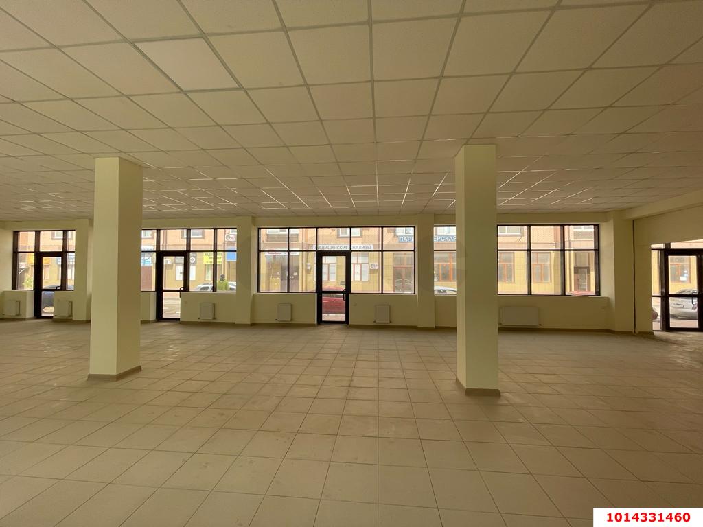 Фото №10: Торговое помещение 653 м² - Яблоновский, ул. Гагарина, 144/1к7