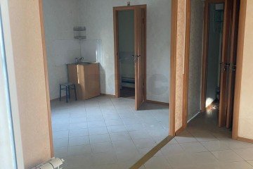 Фото №2: Торговое помещение 31 м² - Краснодар, мкр. Завод Измерительных Приборов, ул. Курчатова, 12