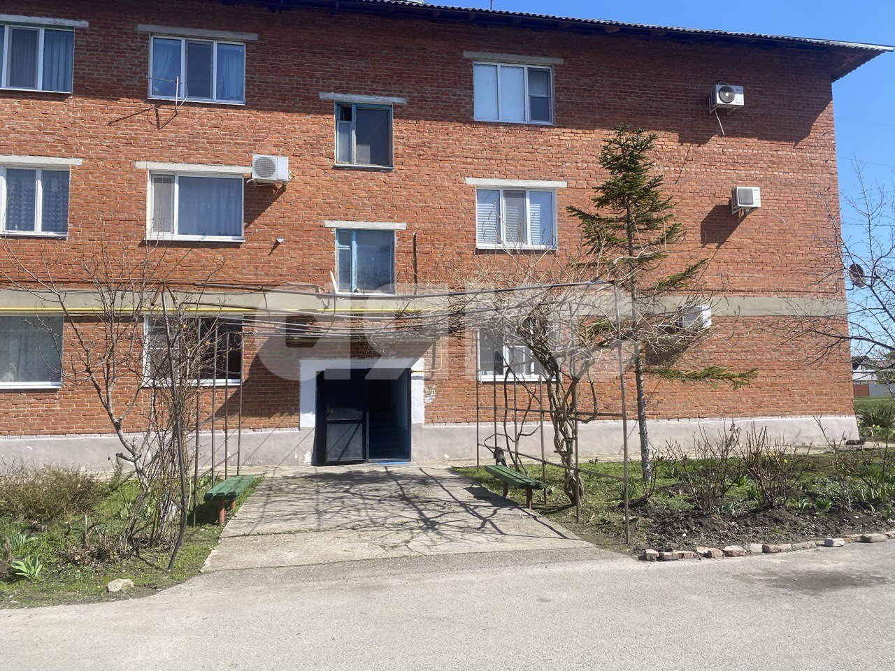 Фото №1: 2-комнатная квартира 54 м² - Кореновск, ул. Нижняя, 4