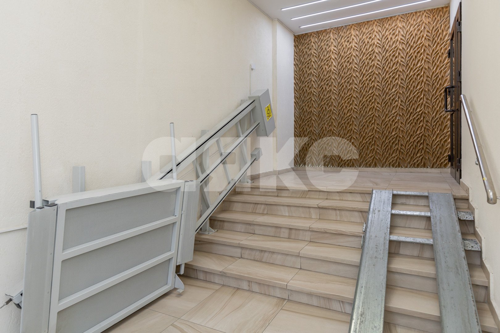 Фото №20: 1-комнатная квартира 35 м² - Красногорск, Опалиха, ул. Пришвина, 1к1