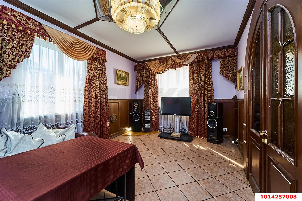 Фото №3: Дом 226 м² + 4.37 сот. - Краснодар, Табачная Фабрика, ул. Дачная, 318