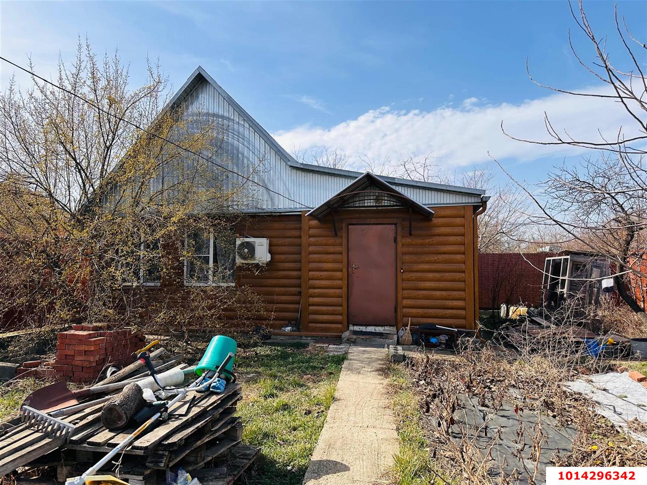 Фото №1: Дом 40 м² + 4 сот. - Авиатор, Прикубанский внутригородской округ, ул. Дачная, 97