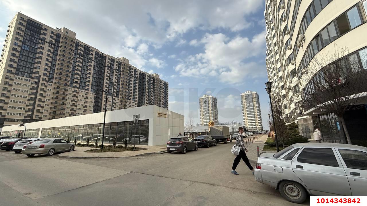 Фото №5: Коммерция 145 м² - Краснодар, Прикубанский внутригородской округ, мкр. Россинского, б-р Адмиралтейский, 1
