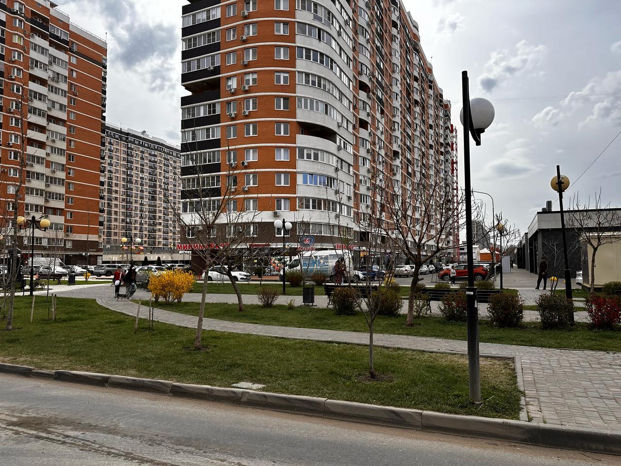 Фото №2: Коммерция 145 м² - Краснодар, Прикубанский внутригородской округ, мкр. Россинского, б-р Адмиралтейский, 1