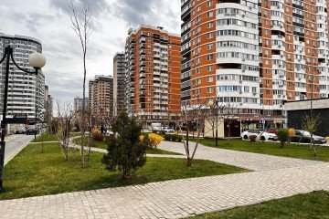 Фото №4: Торговое помещение 141 м² - Краснодар, мкр. Россинского, б-р Адмиралтейский, 1