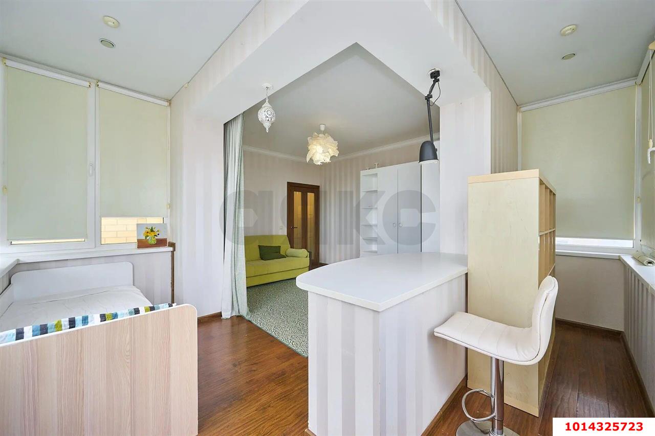 Фото №22: 2-комнатная квартира <span class="whitespace-nowrap">95 м²</span>, <span class="whitespace-nowrap">21/24 эт.</span> - Краснодар, Западный внутригородской округ, Фестивальный, мкр. жилой комплекс Триумф, ул. имени П.М. Гаврилова, 27