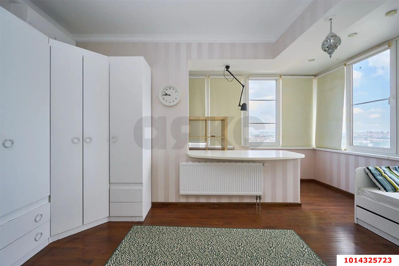 Фото №15: 2-комнатная квартира <span class="whitespace-nowrap">95 м²</span>, <span class="whitespace-nowrap">21/24 эт.</span> - Краснодар, Западный внутригородской округ, Фестивальный, мкр. жилой комплекс Триумф, ул. имени П.М. Гаврилова, 27