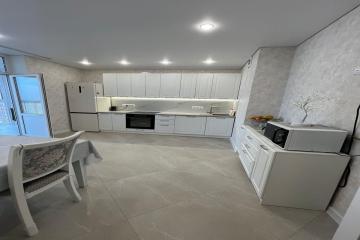 Фото №1: 2-комнатная квартира 59 м² - Краснодар, мкр. Достояние, ул. Григория Булгакова, 13