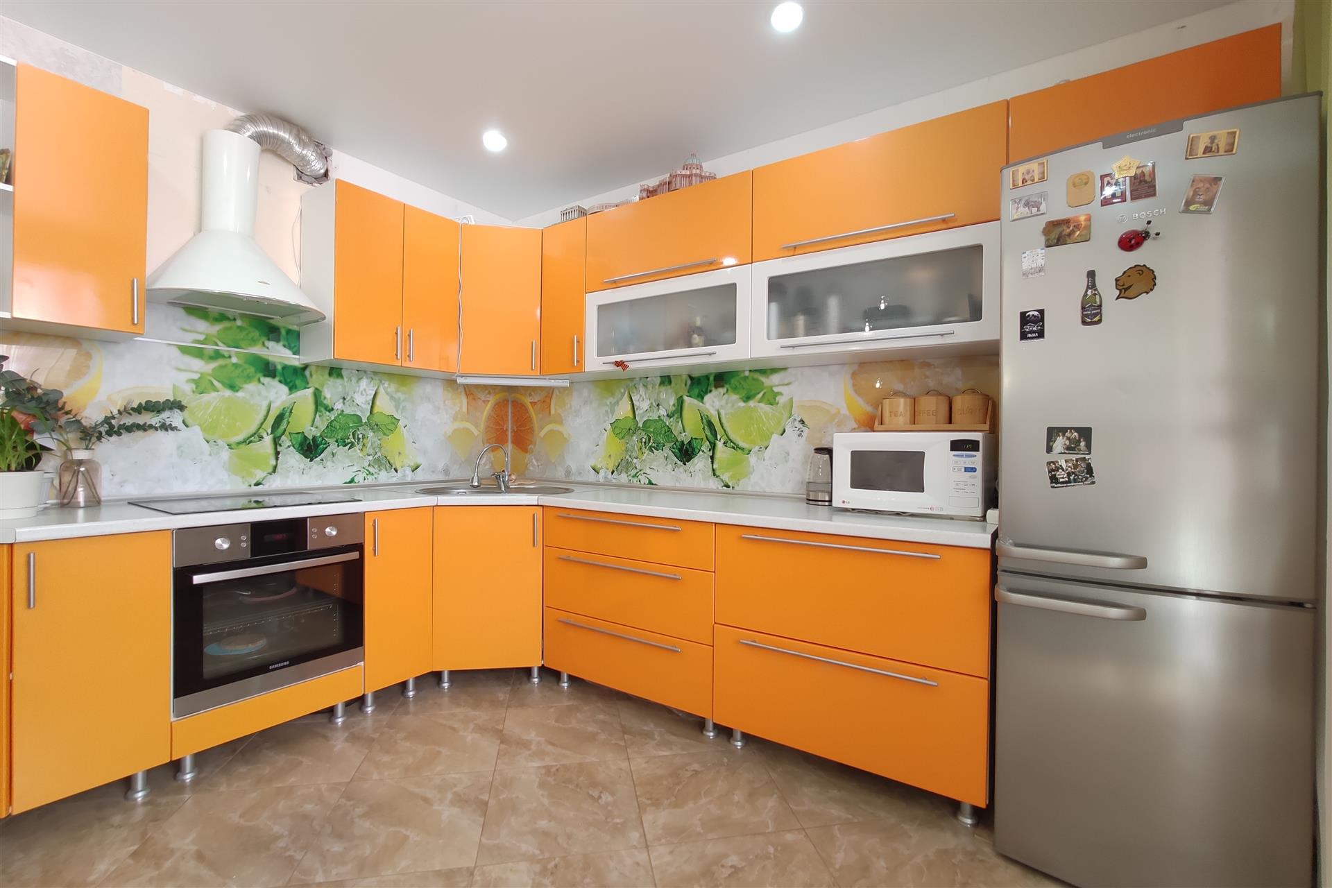 Фото №2: 2-комнатная квартира 56 м² - Краснодар, Прикубанский внутригородской округ, мкр. Восточно-Кругликовский, ул. Героя А.А. Аверкиева, 28