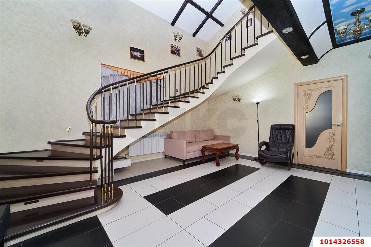 Фото №8: Дом 240 м² + 7 сот. - Яблоновский, ул. Дорожная, 240