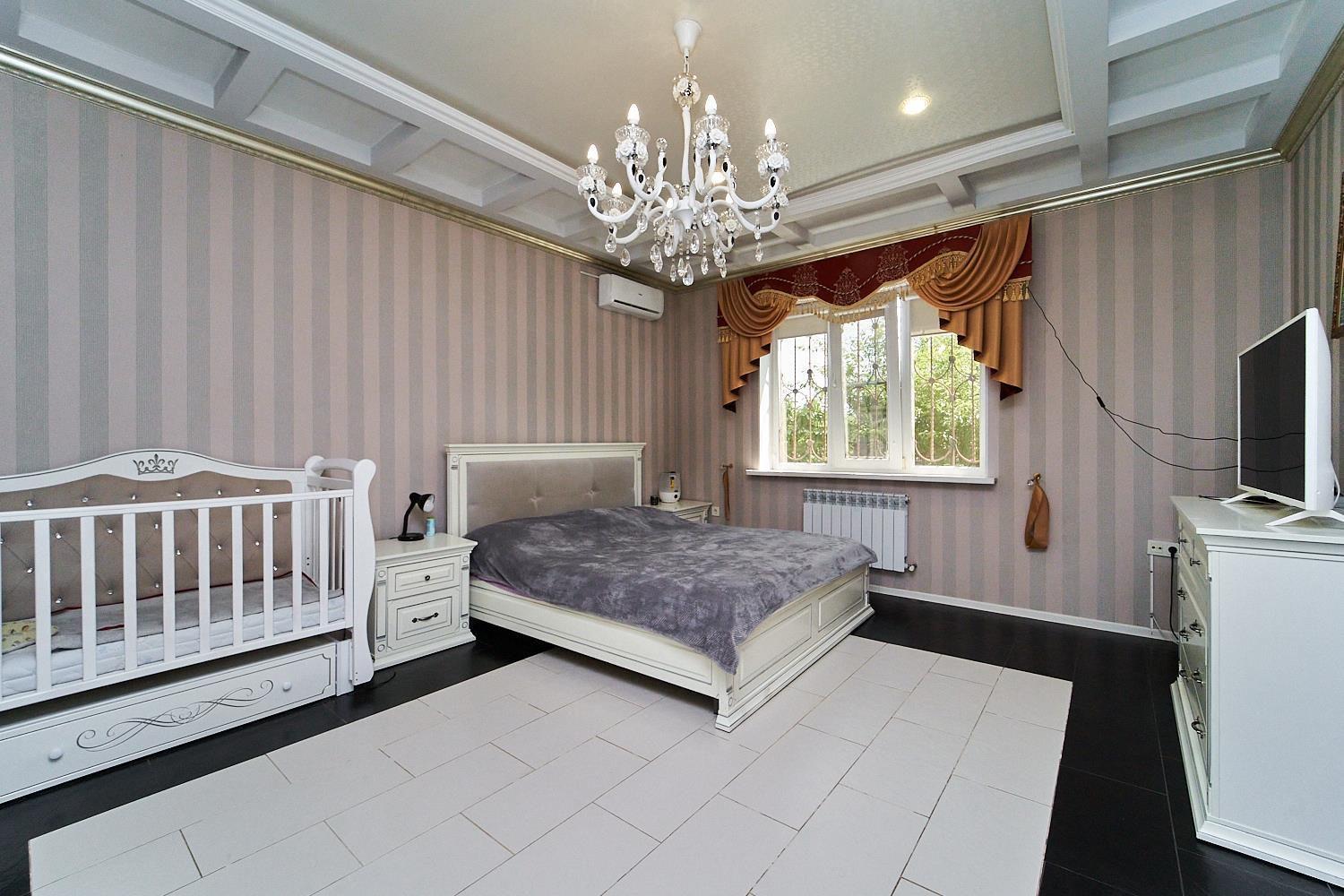 Фото №20: Дом 240 м² + 7 сот. - Яблоновский, мкр. Карасунский внутригородской округ, ул. Дорожная, 240