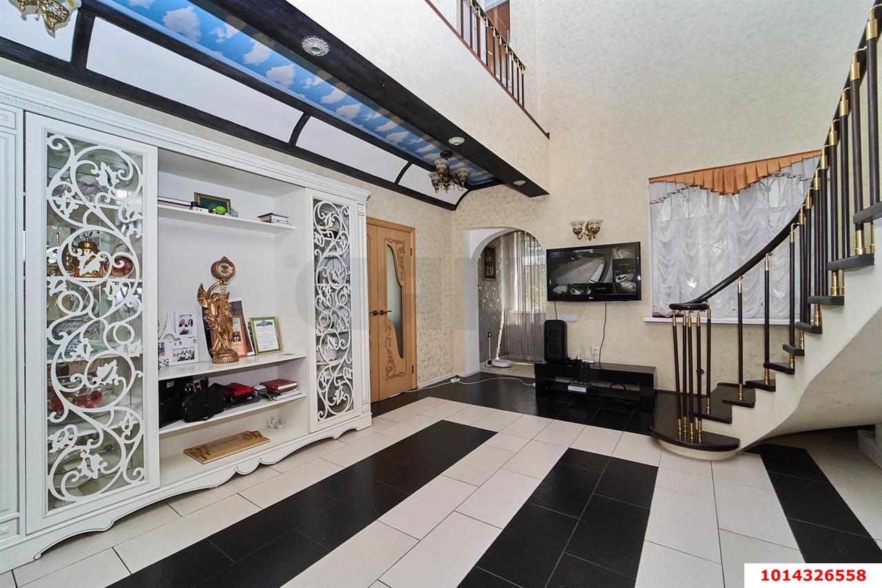 Фото №12: Дом 240 м² + 7 сот. - Яблоновский, ул. Дорожная, 240