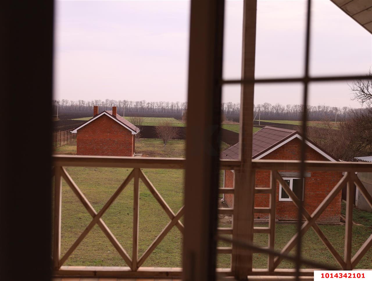 Фото №2: Дом 196 м² + 25 сот. - Беднягина, ул. Зелёная, 61