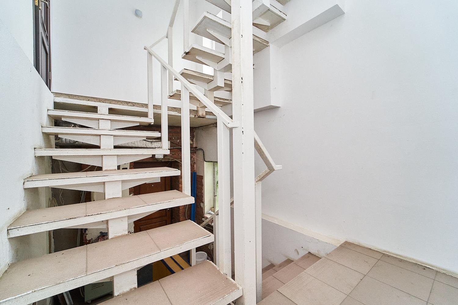 Фото №9: Коммерция 600 м² - Краснодар, ул. имени Дзержинского, 116/7