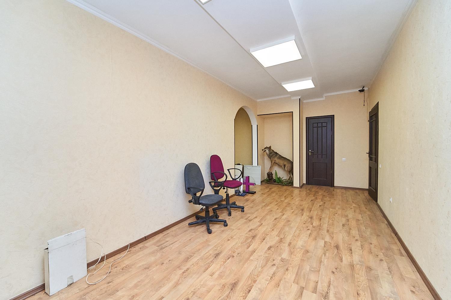 Фото №13: Коммерция 600 м² - Краснодар, ул. имени Дзержинского, 116/7