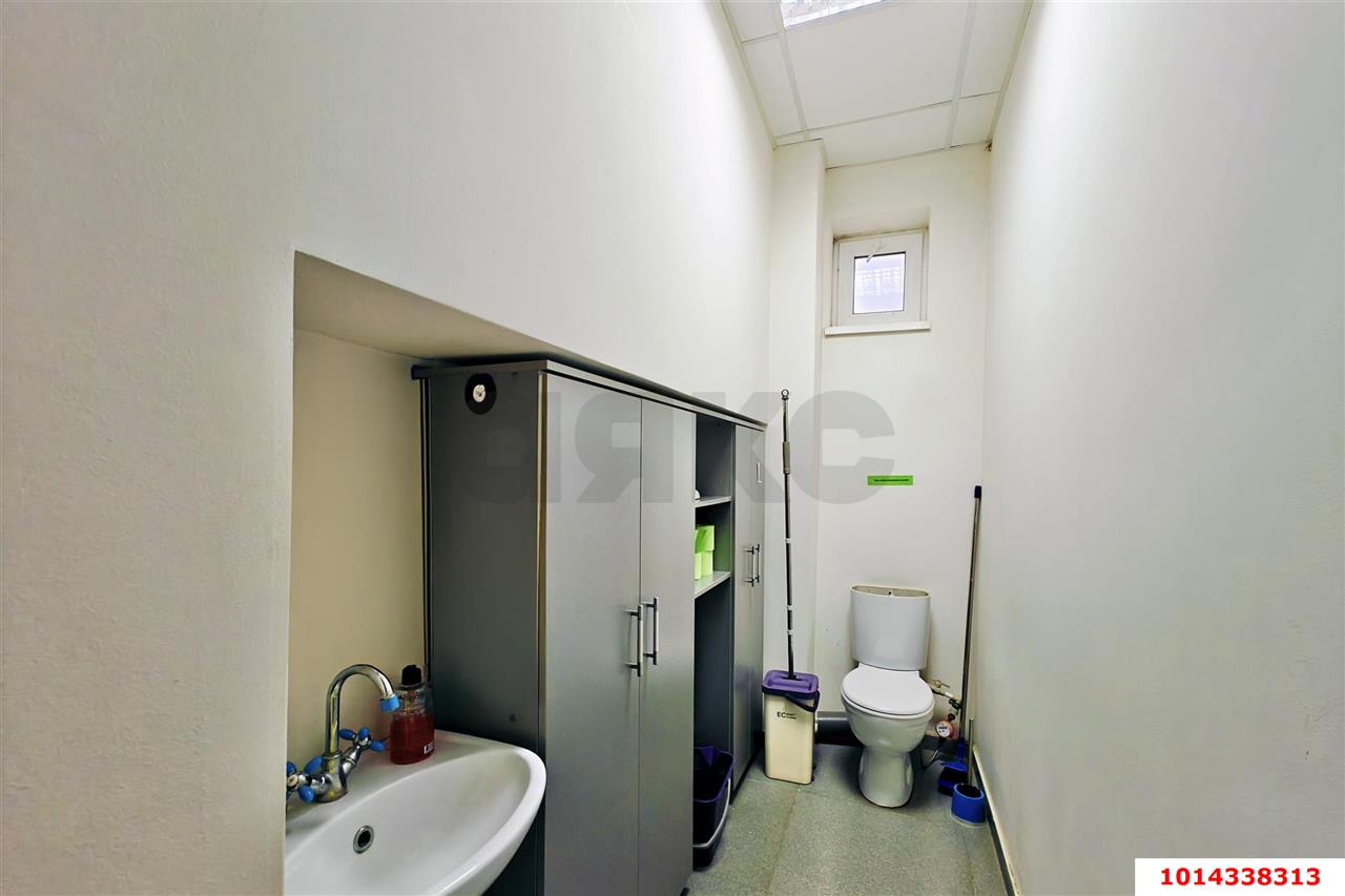 Фото №16: Торговое помещение 181 м² - Смоленская, ул. Мира, 1