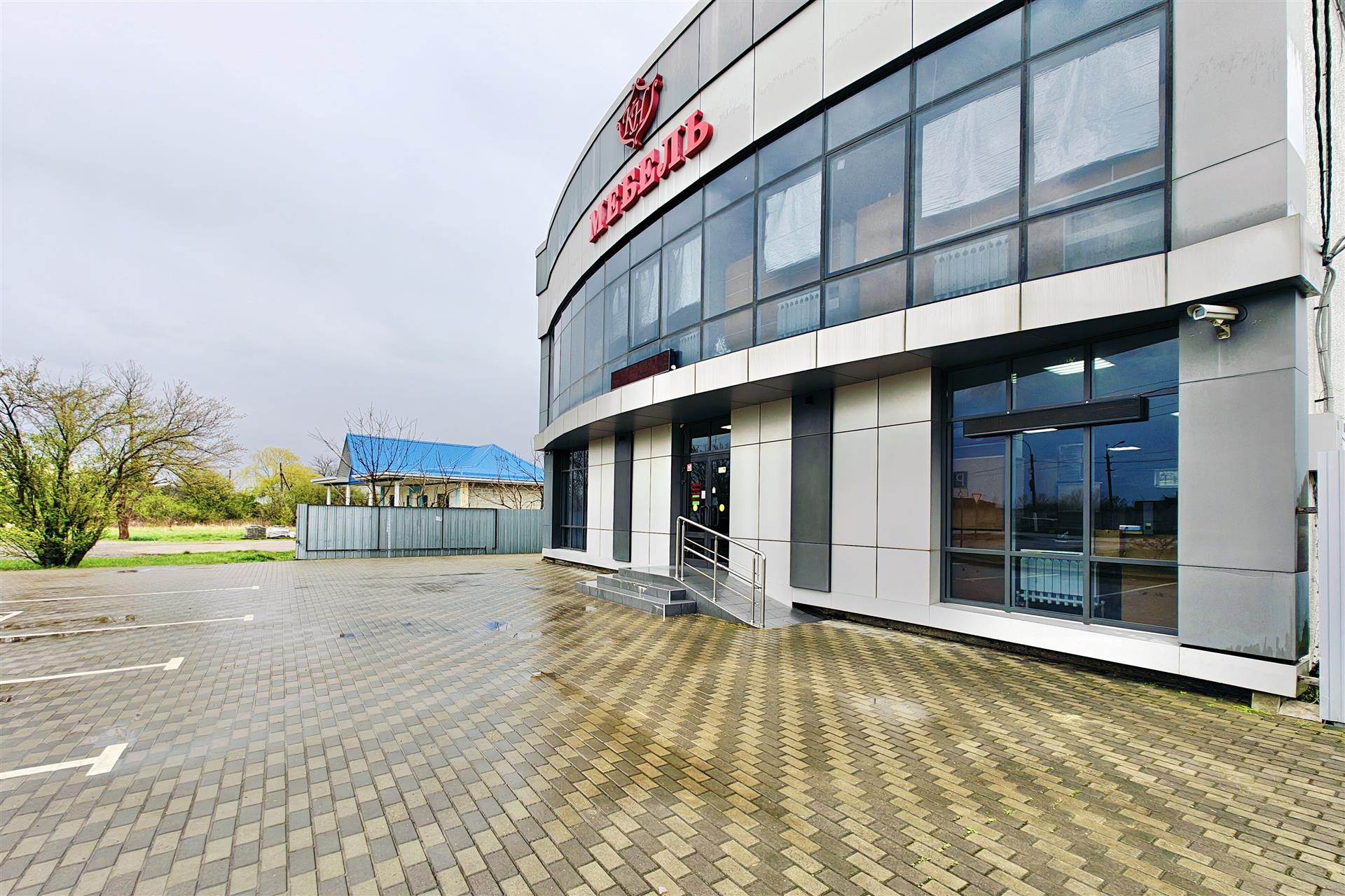 Фото №2: Коммерция 181 м² - Смоленская, ул. Мира, 1