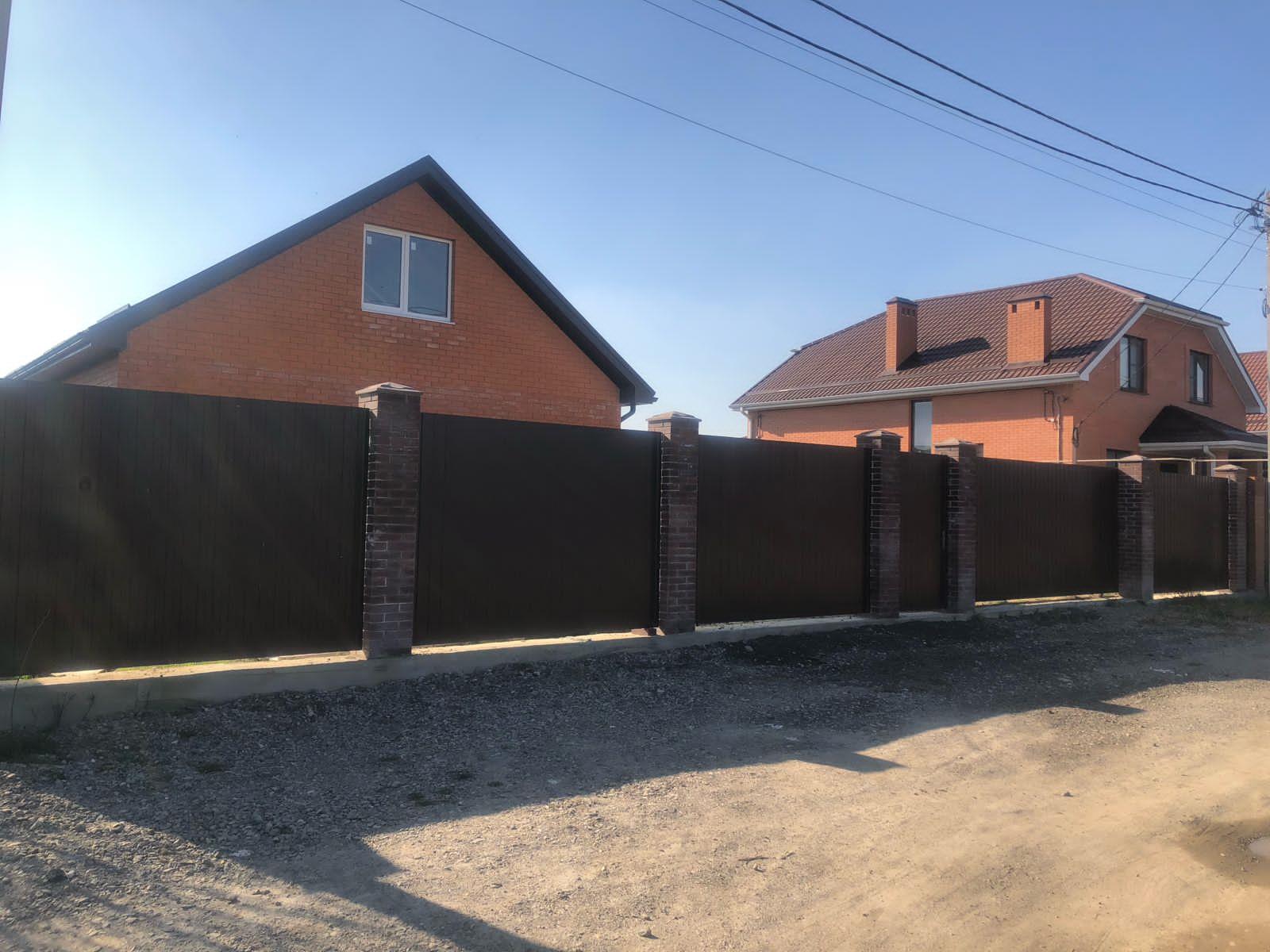 Фото №1: Дом 208 м² + 5 сот. - Старокорсунская, мкр. Карасунский внутригородской округ, ул. Садовая, 41