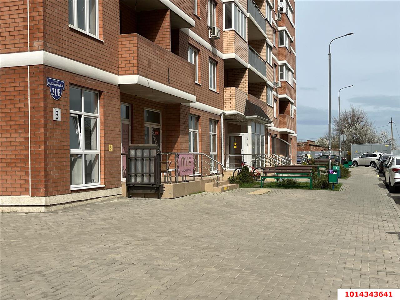 Фото №11: Торговое помещение 79 м² - Российский, Прикубанский внутригородской округ, ул. имени В.М. Комарова, 21Б