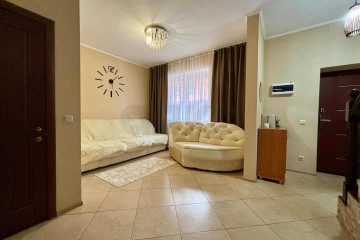 Фото №2: Таунхаус 89 м² - Краснодар, мкр. Сады Калинина, ул. Средняя, 14