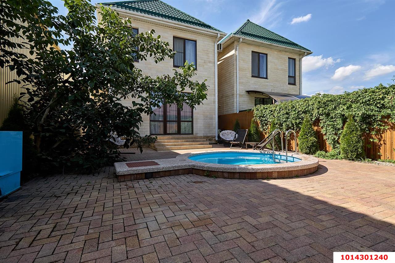 Фото №1: Дом 123 м² + 3 сот. - Южный, ст Ивушка, ул. Ягодная, 5