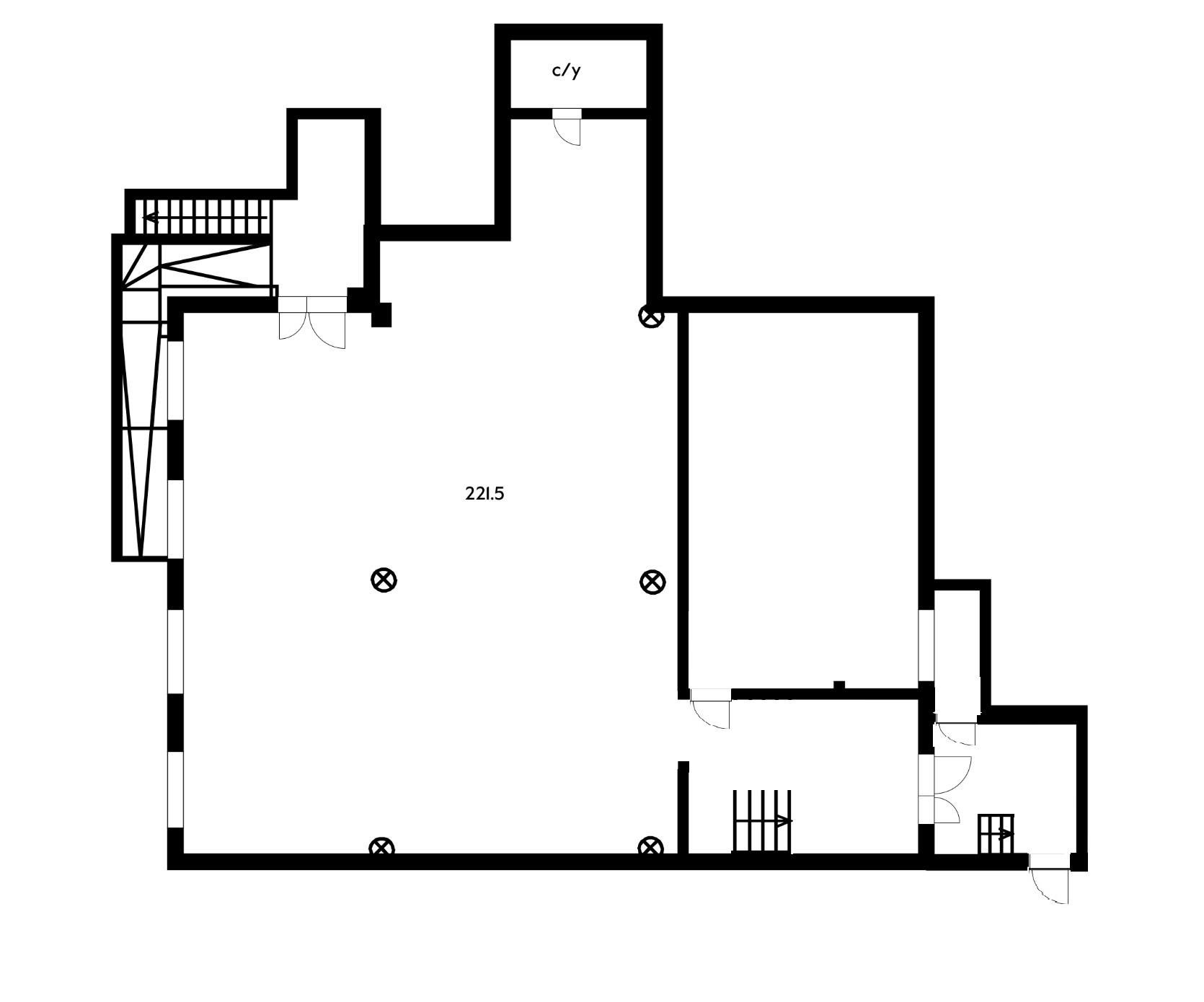 Фото №2: Коммерция 221 м² - Приморско-Ахтарск, ул. Октябрьская, 110