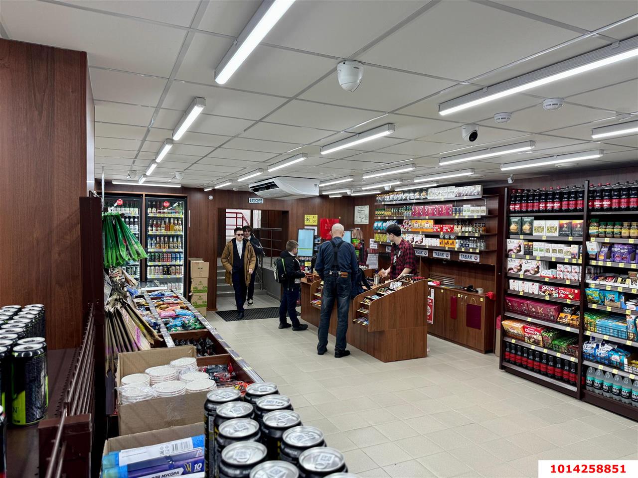 Фото №3: Торговое помещение 222 м² - Приморско-Ахтарск, ул. Октябрьская, 110