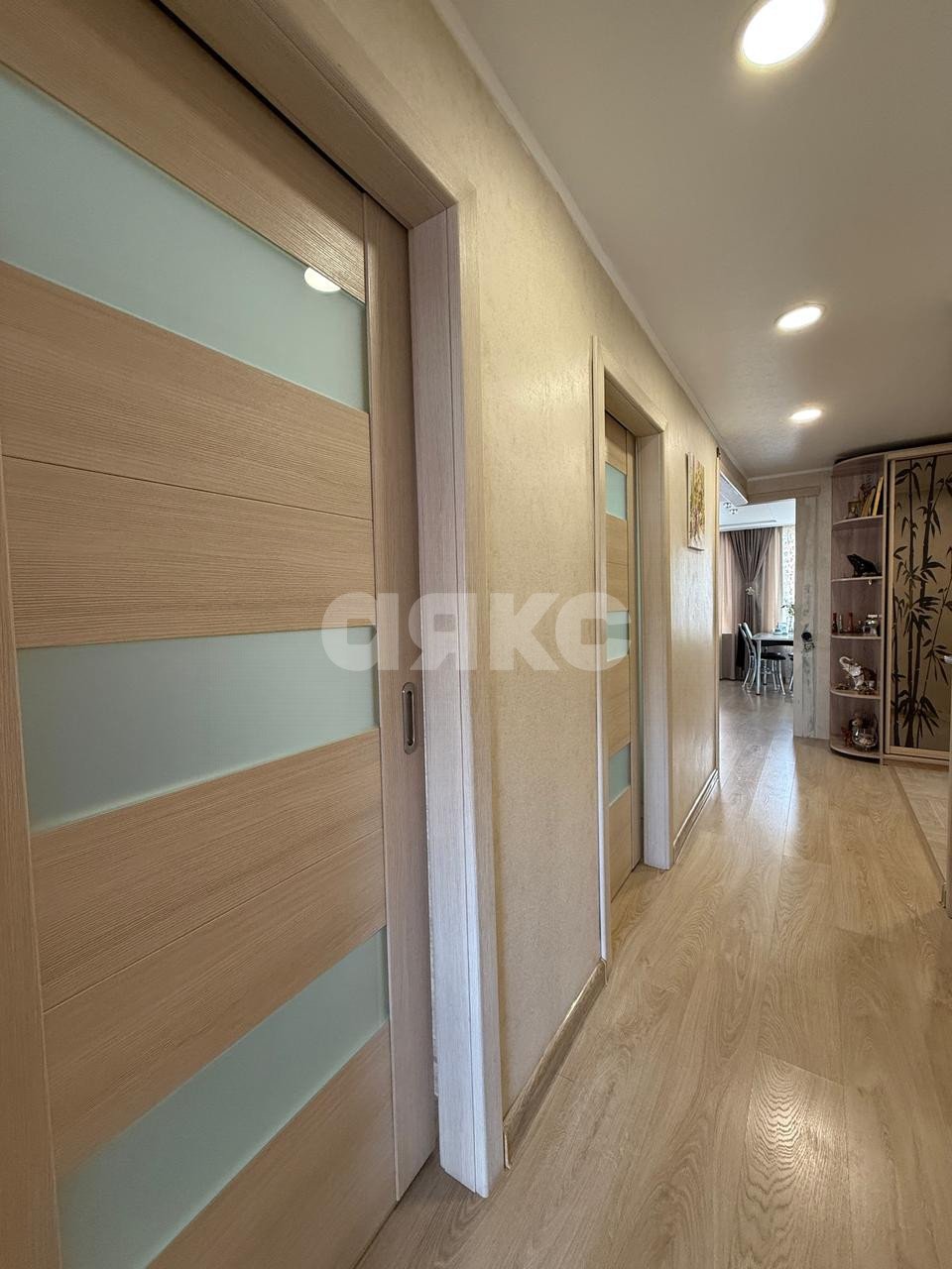 Фото №13: 4-комнатная квартира 71 м² - Альметьевск, 4В, ул. Гафиатуллина, 33