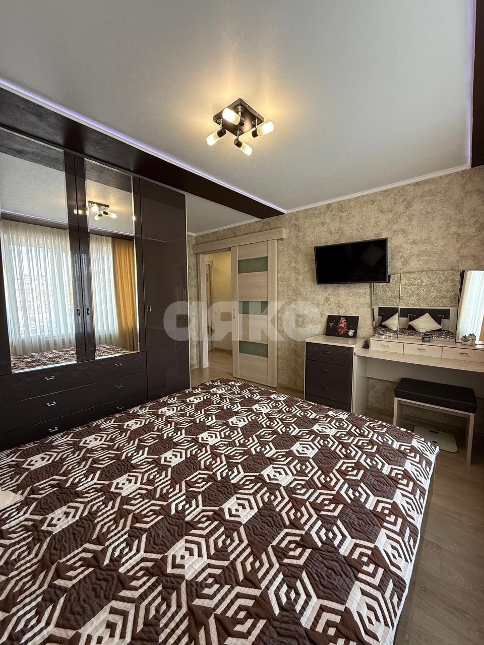 Фото №21: 4-комнатная квартира 71 м² - Альметьевск, 4В, ул. Гафиатуллина, 33