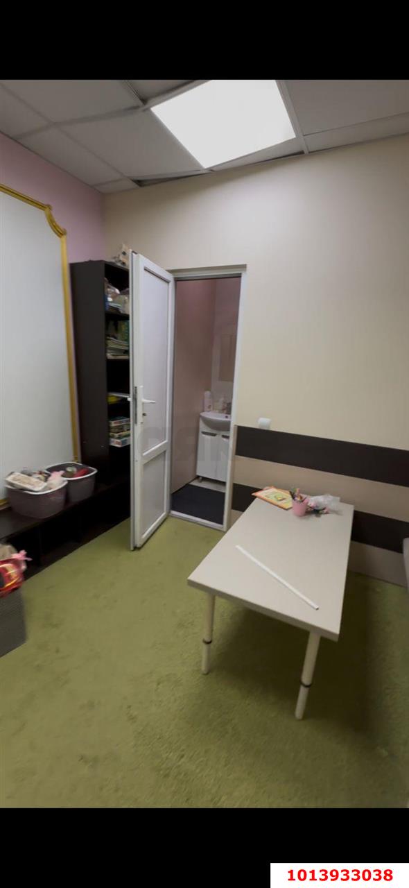 Фото №13: Торговое помещение 65 м² - Краснодар, Западный внутригородской округ, ул. Кожевенная, 26