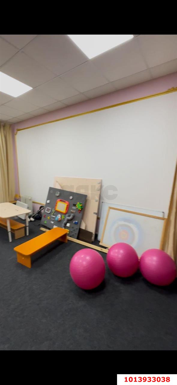 Фото №12: Торговое помещение 65 м² - Краснодар, Западный внутригородской округ, ул. Кожевенная, 26