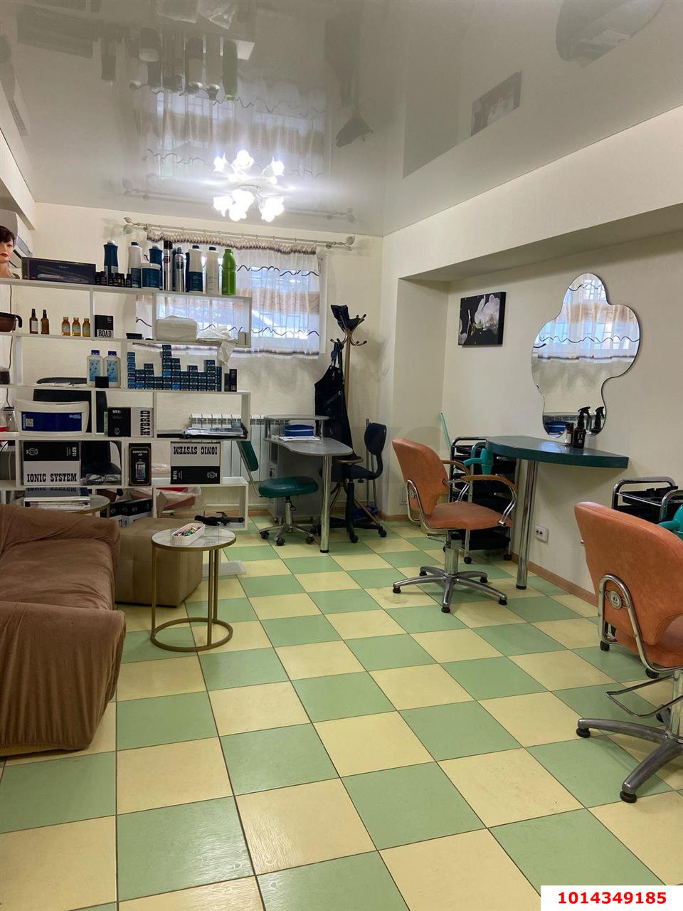 Фото №2: Торговое помещение 20 м² - Краснодар, Микрохирургии глаза, ул. Академика Лукьяненко, 103