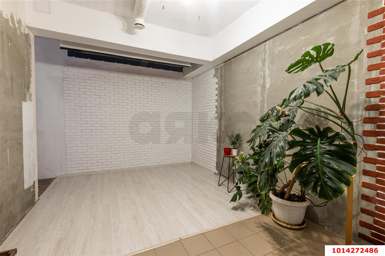 Фото №8: Торговое помещение 101 м² - Краснодар, жилой комплекс Севастопольский, ул. имени Жлобы, 141
