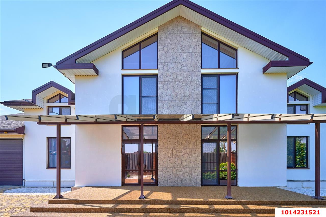 Фото №1: Дом 265 м² + 15 сот. - Козет, ул. Адыгейская, 69