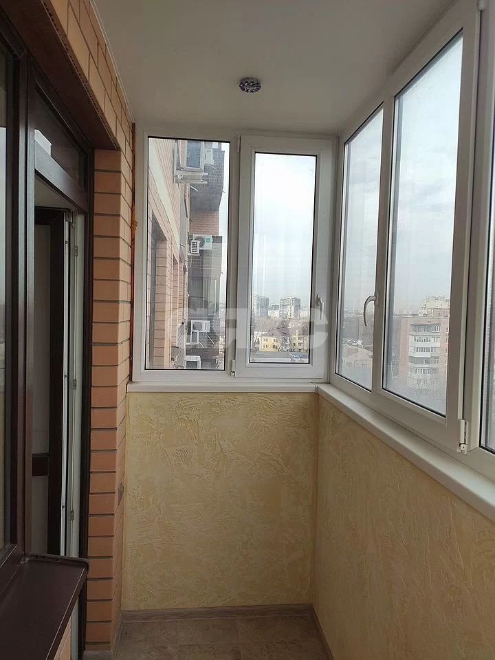Фото №4: 1-комнатная квартира 43 м² - Ростов-на-Дону, жилой комплекс Центральный, пер. Доломановский, 124с2