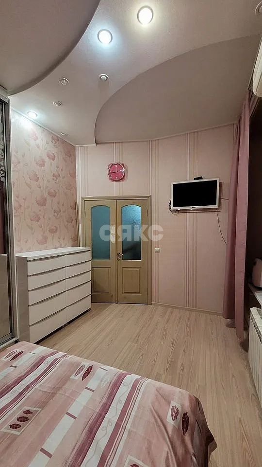 Фото №5: 5+-комнатная квартира 104 м² - Ростов-на-Дону, Ленинский, ул. Шаумяна, 22