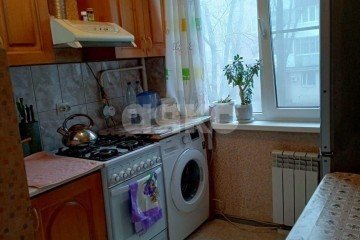 Фото №1: 3-комнатная квартира 50 м² - Ростов-на-Дону, мкр. Александровка, пр-кт 40-летия Победы, 73/9