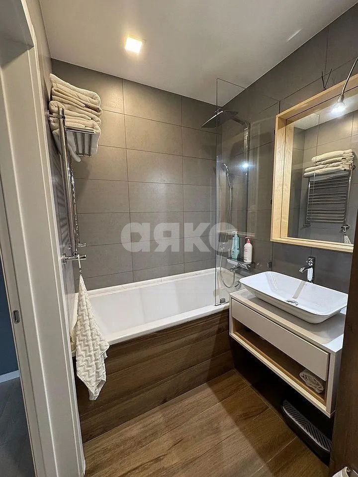Фото №13: 3-комнатная квартира 80 м² - Ростов-на-Дону, жилой комплекс Три Сквера, ул. 2-я  Володарского, 178