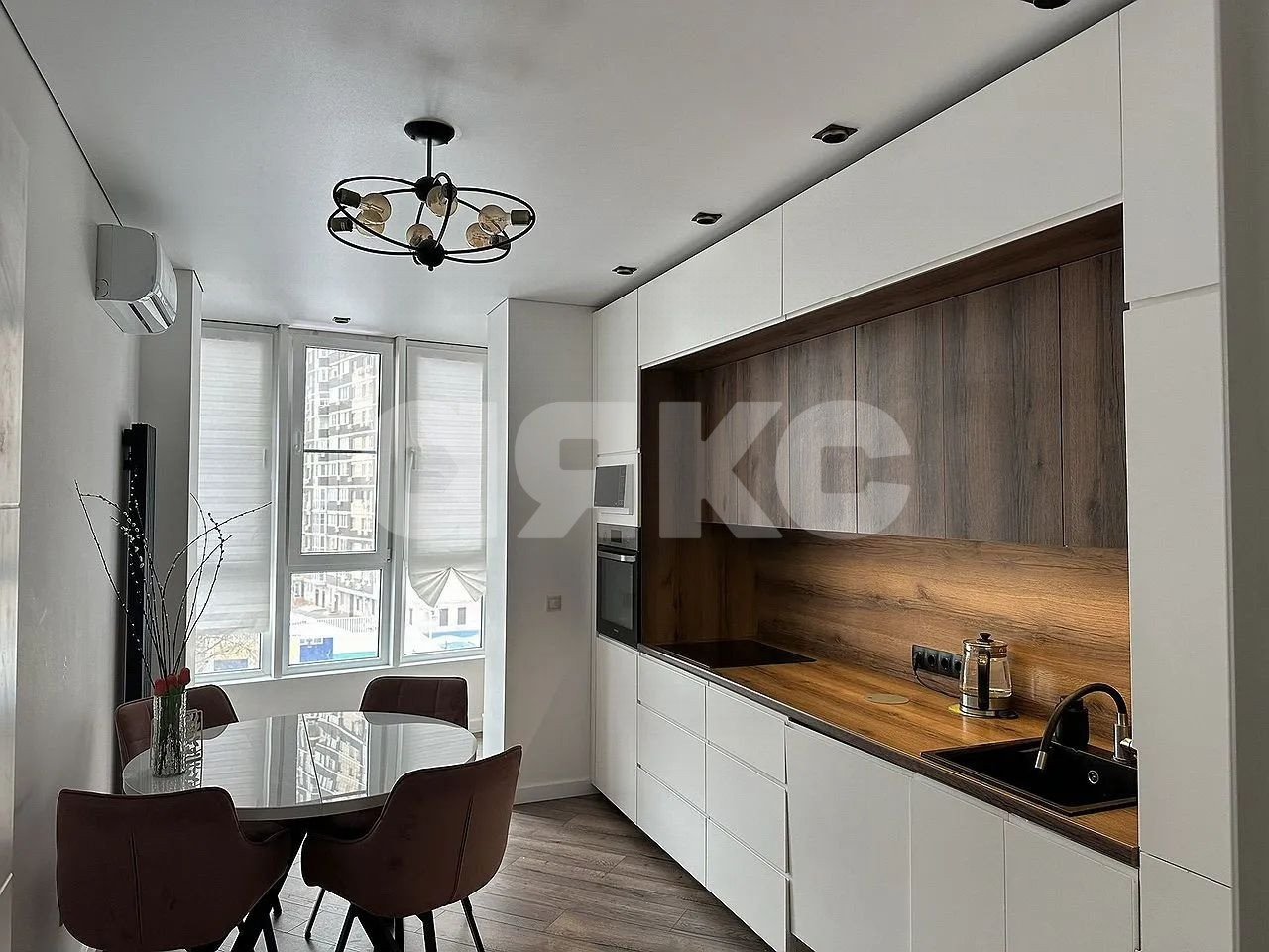 Фото №1: 2-комнатная квартира 60 м² - Ростов-на-Дону, жилой комплекс Династия, ул. Мечникова, 110с1